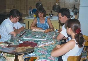 Playning Mah Jong